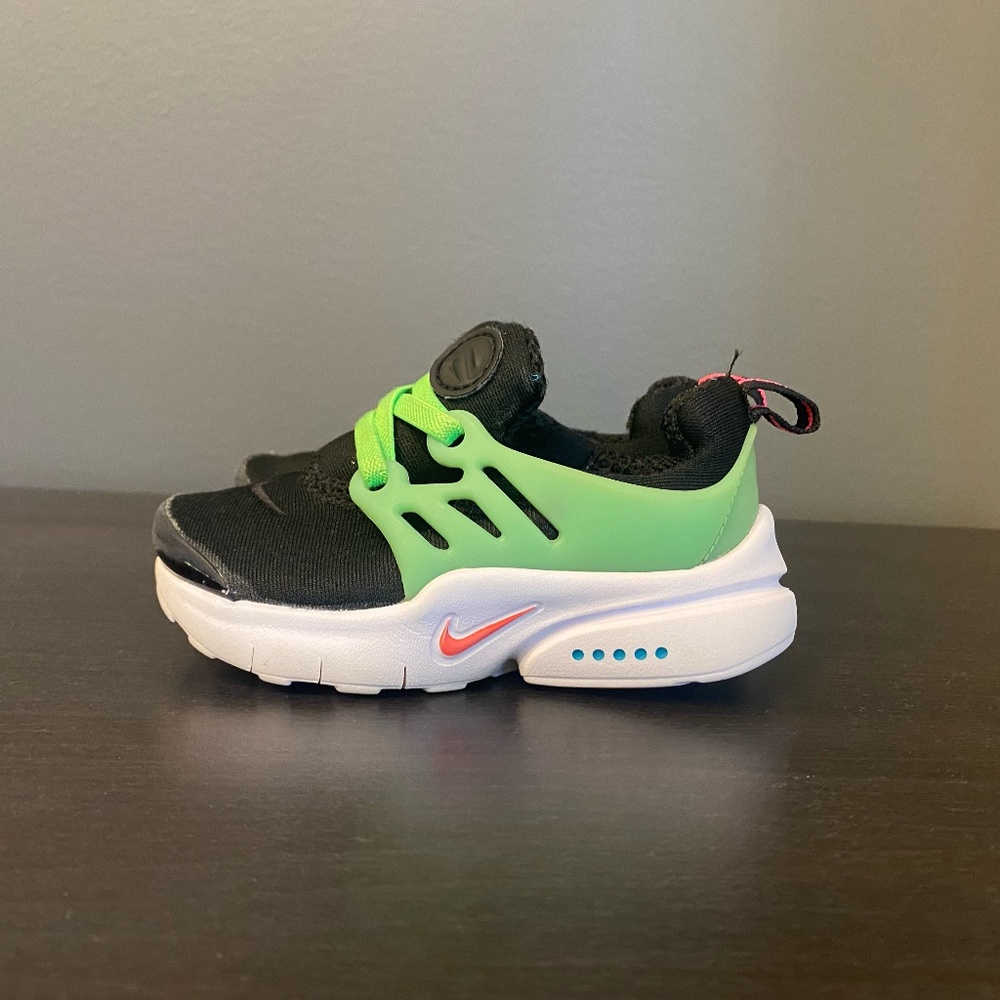 Nike Toddler Sneaker 7C Black